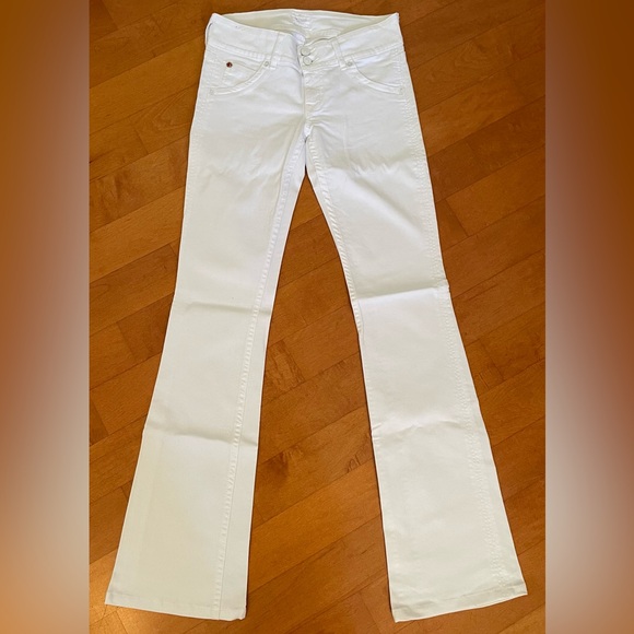 Hudson Mid-rise White Baby Bootcut Jeans - Picture 2 of 11